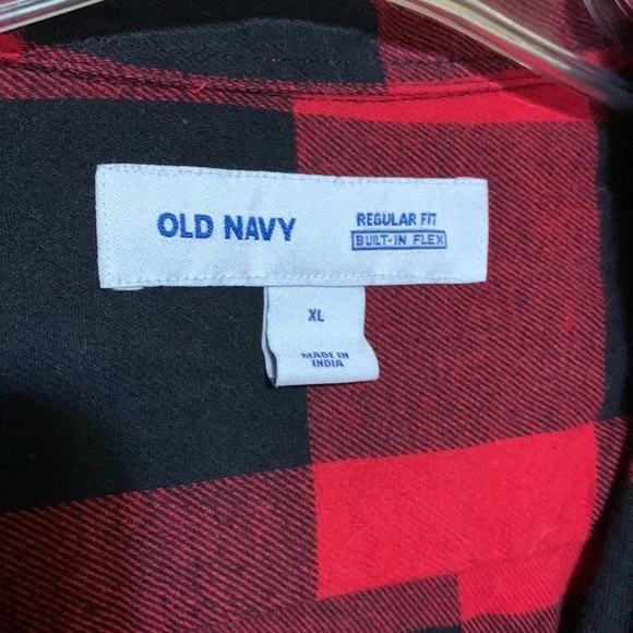 Old Navy - Men’s Plaid ,Thin Flannel Long Sleeve Shirt (XL) - Picture 4 of 5